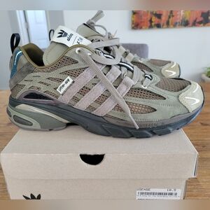 Adidas Men's Green Sneakers